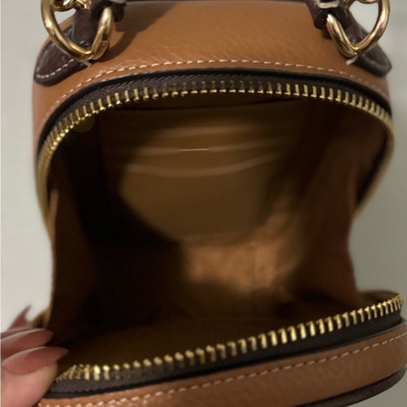 Coach Cute Crossbody - Picture 5 of 5